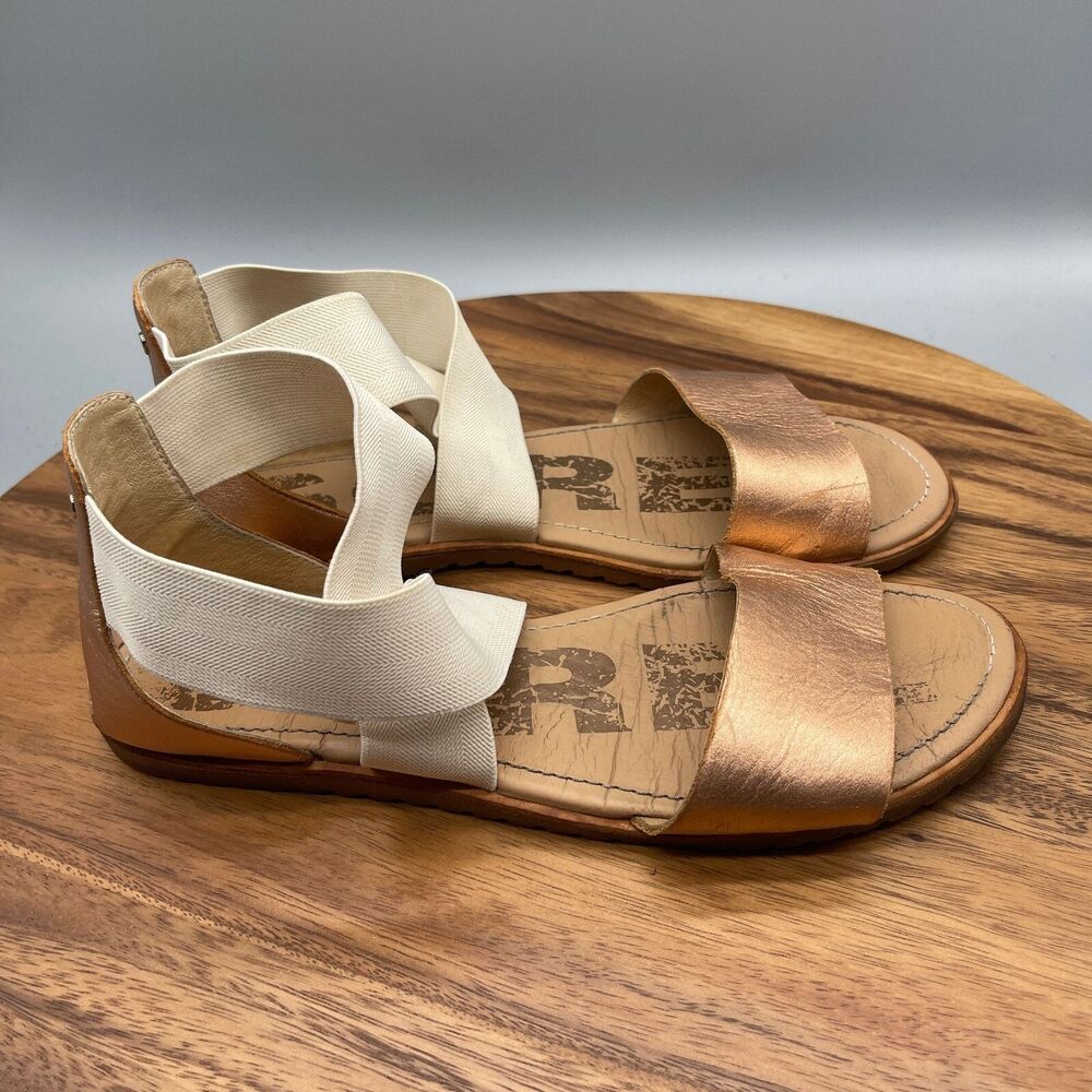 Sorel Ella Sandals Size 9 Rose Gold Metallic Leather Cross Strap Gladiator